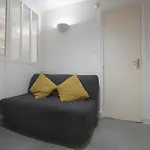 Splendid Studio Apartment Quartier Les Marais Free Netflix